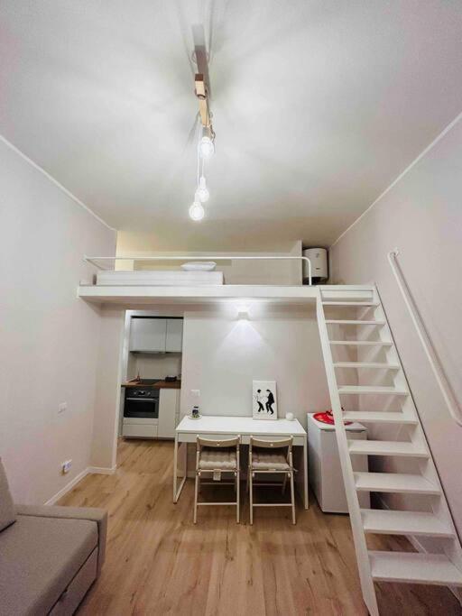 מילאנו Studio Apartment Near Bocconi מראה חיצוני תמונה